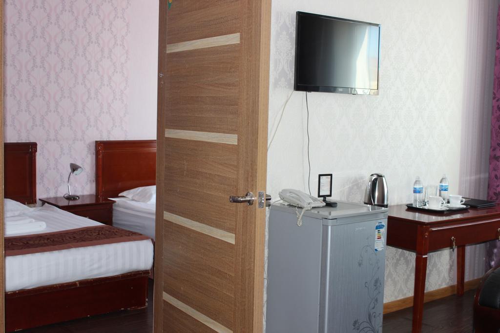 Toto Hotel Уланбатар Екстериор снимка