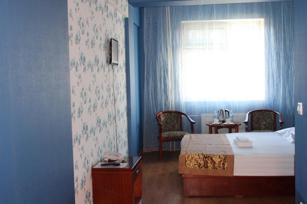 Toto Hotel Уланбатар Екстериор снимка
