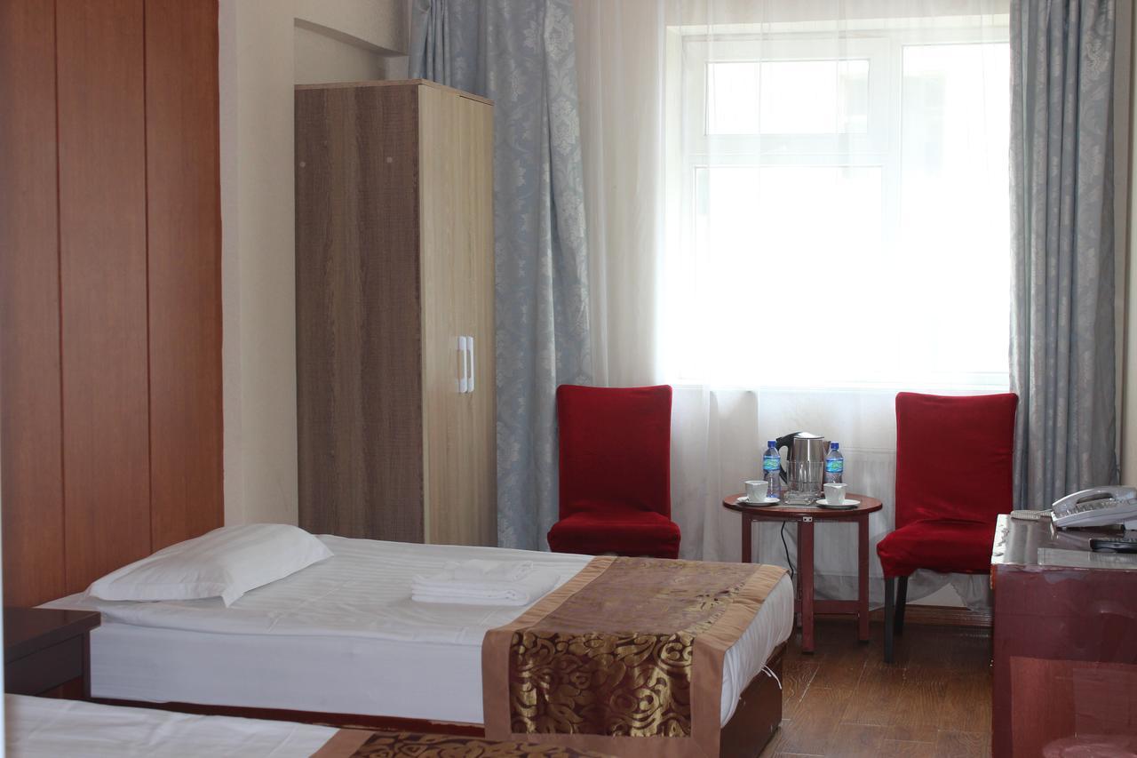 Toto Hotel Уланбатар Екстериор снимка